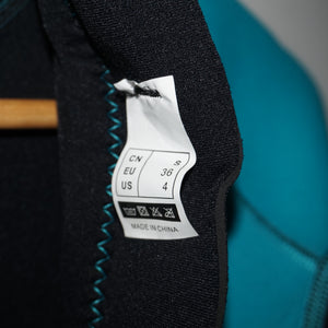 Slinx 3MM women's full body wetsuit black and blue UK size 6