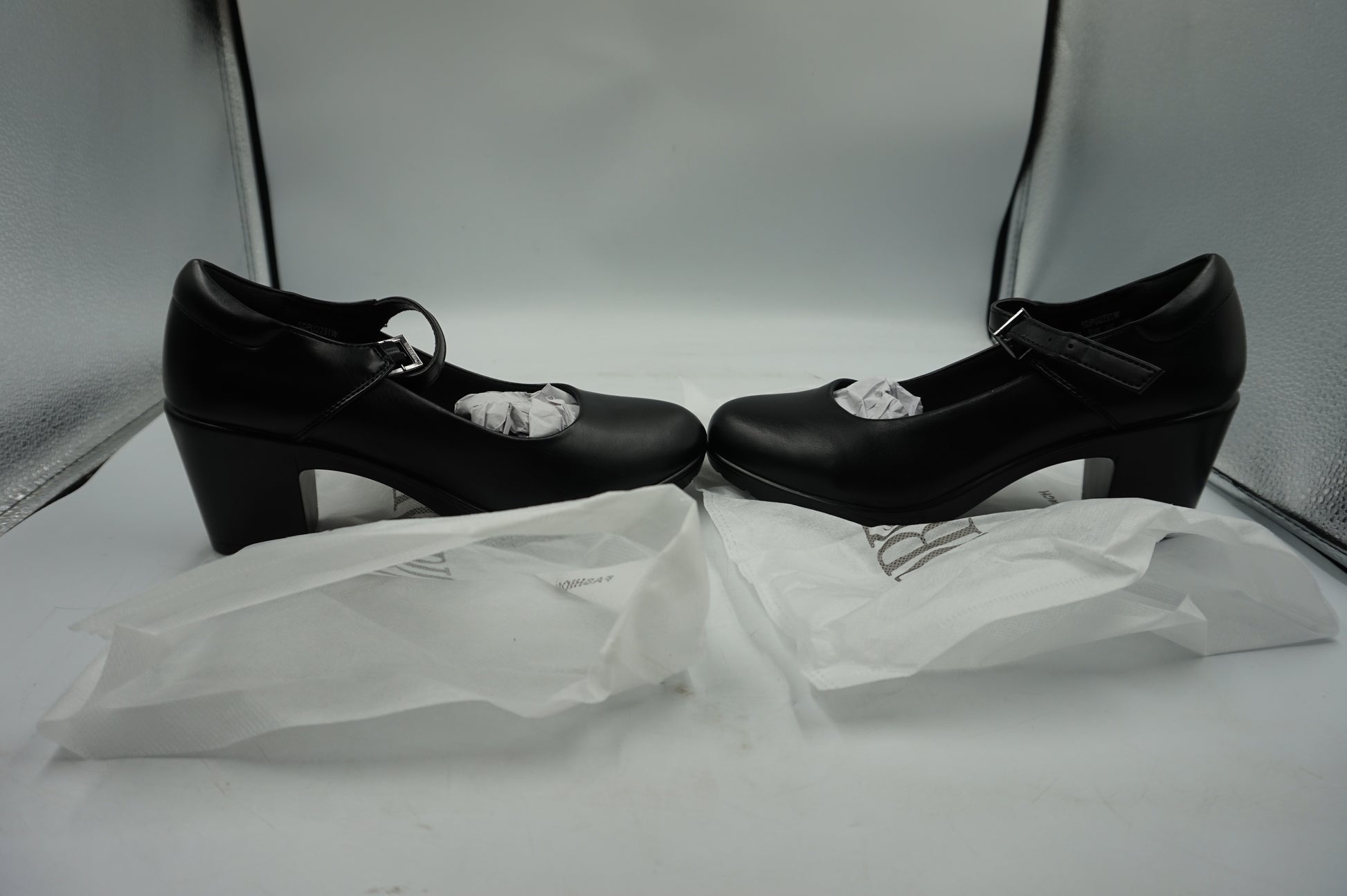 Dream pairs women's closed toe Mary jane pump heel shoe UK size 5