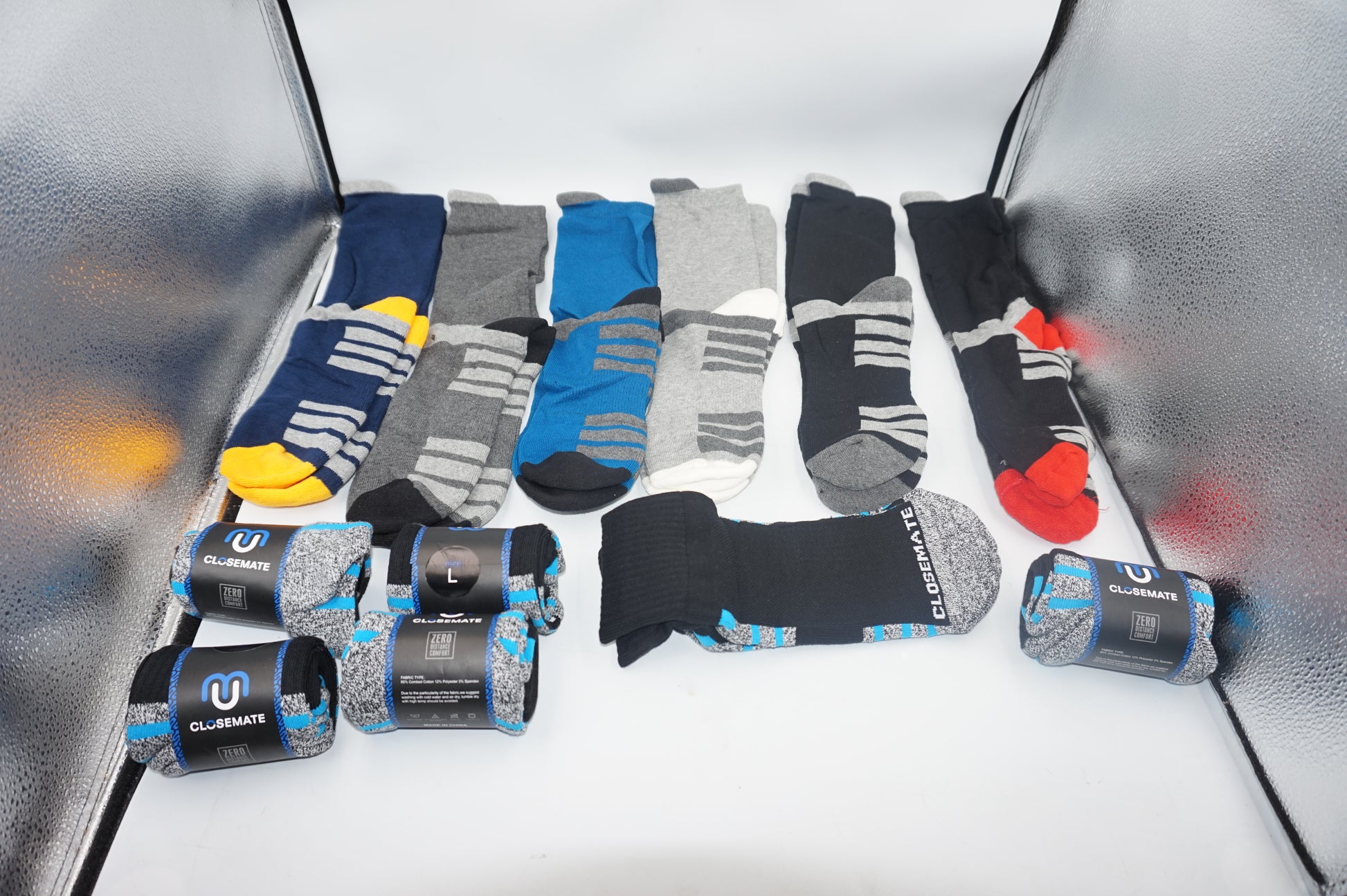 Job lot of ~125 pairs of various socks