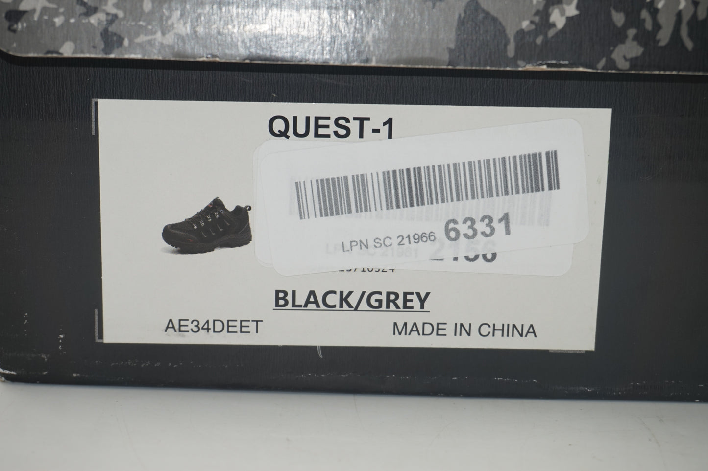 NortiV8 men's waterproof low-cut hiking shoes UK size 10 Quest-1