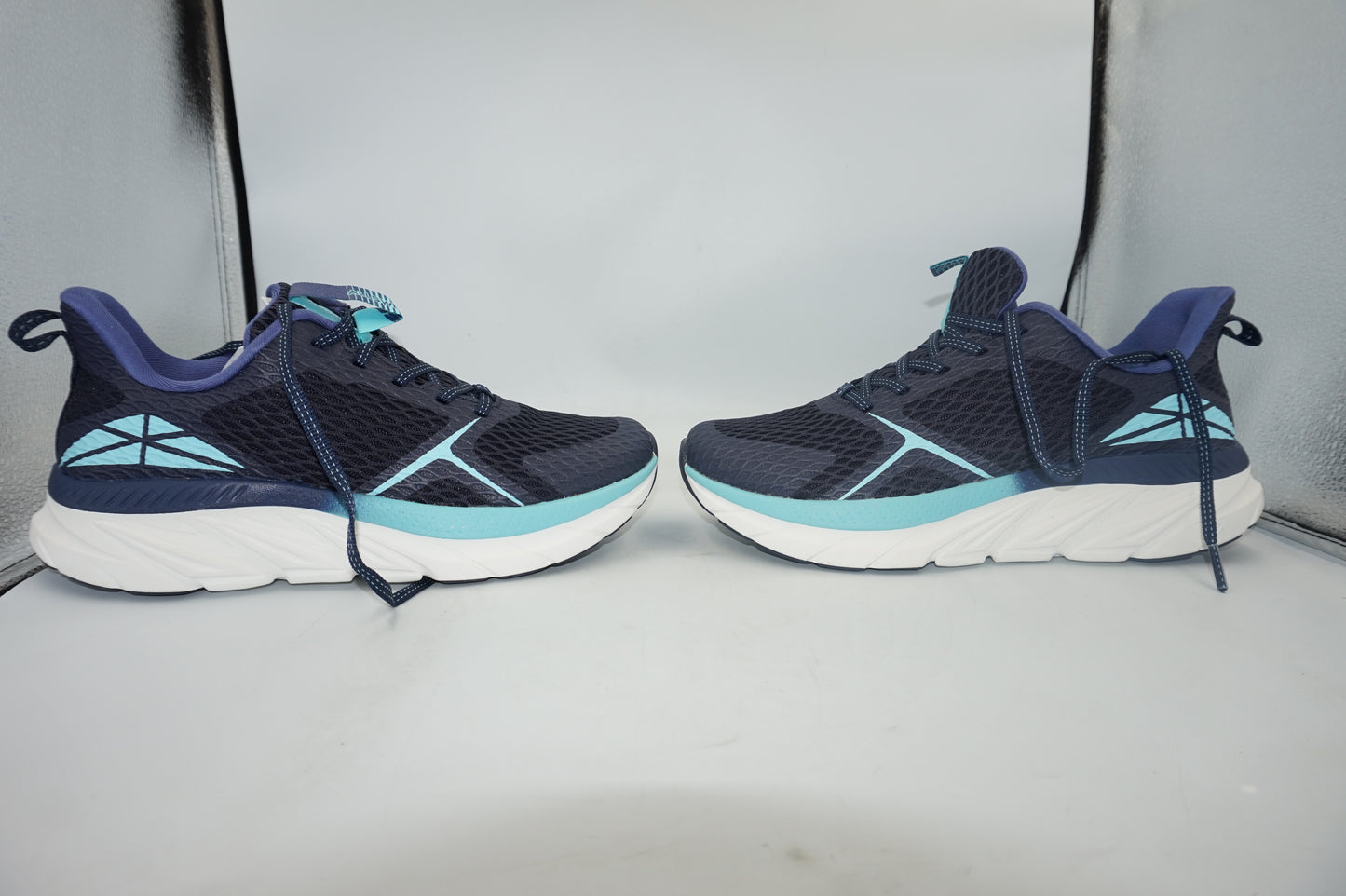 AllSwift Women's mesh athlete sneakers UK size 8 SARR009W