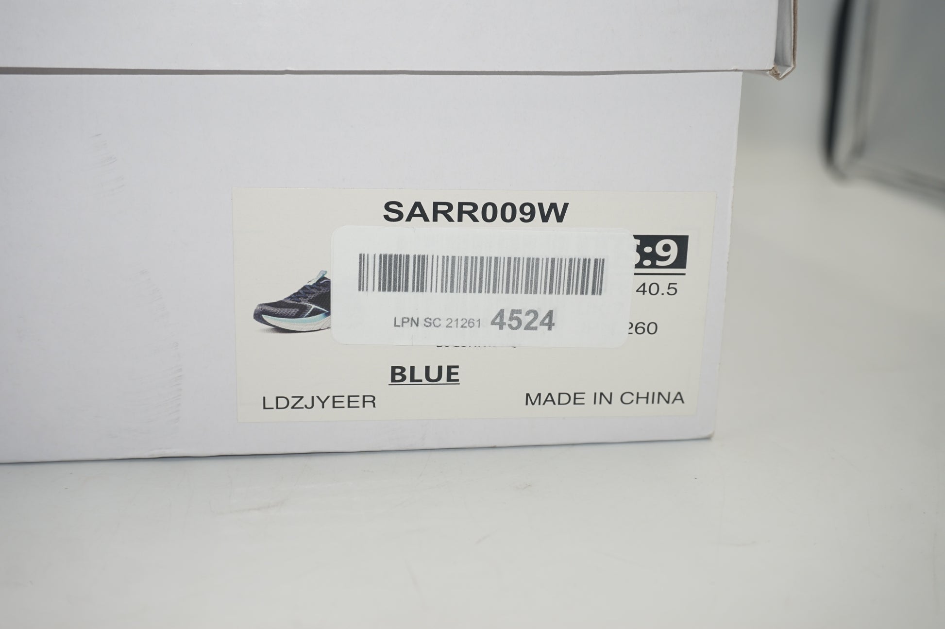 AllSwift Women's mesh athlete sneakers UK size 8 SARR009W