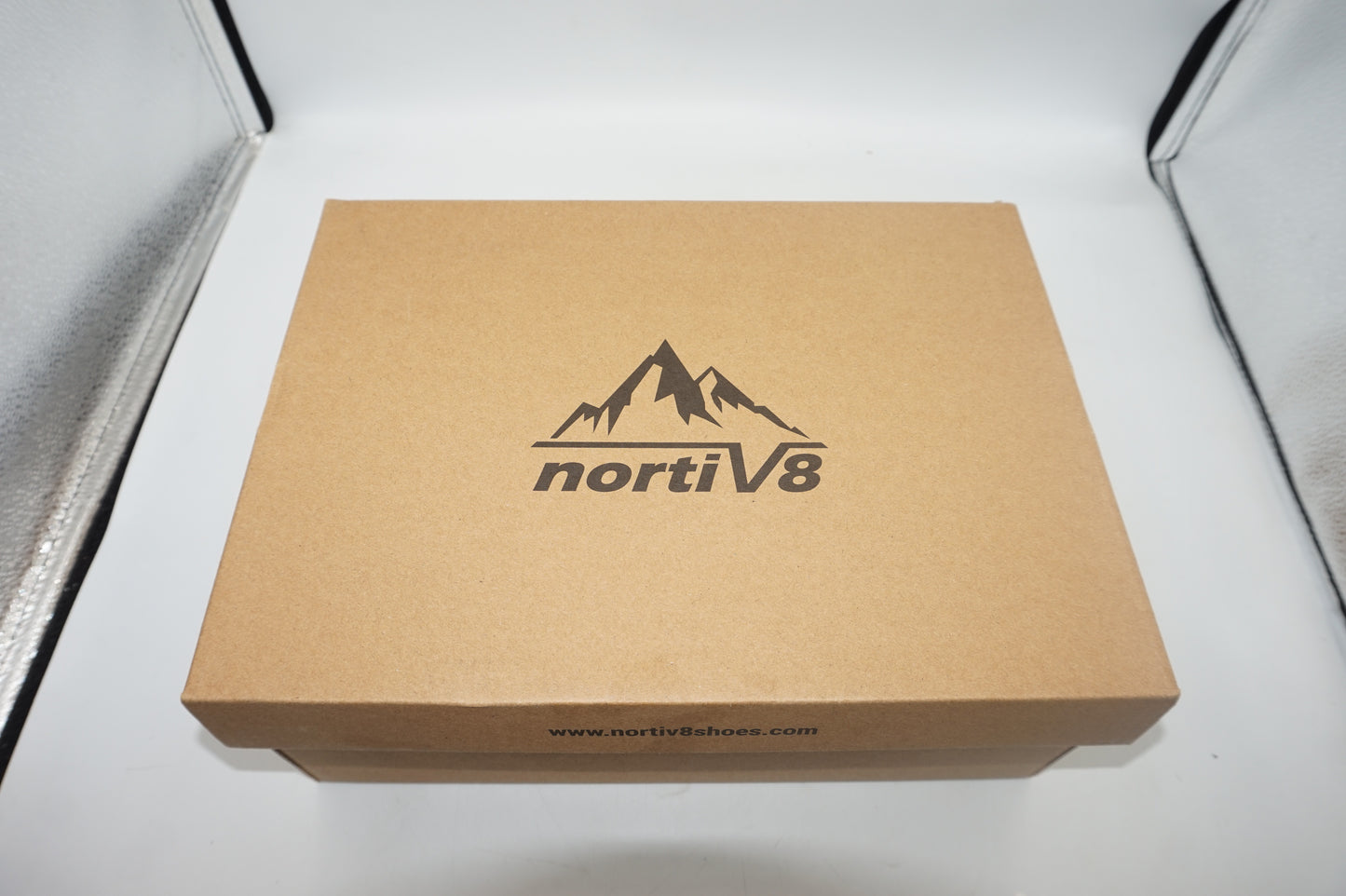 NortiV 8 women's non-slip comfortable running shoes UK size 7.5