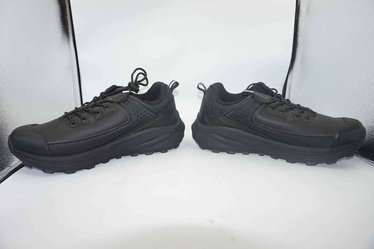 nortiv 8 non-slip waterproof hiking shoes UK size 8.5