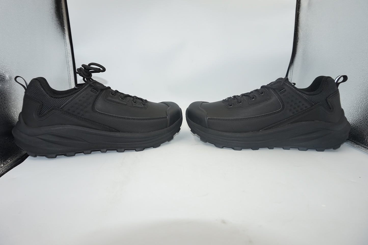 nortiv 8 non-slip waterproof hiking shoes UK size 8.5