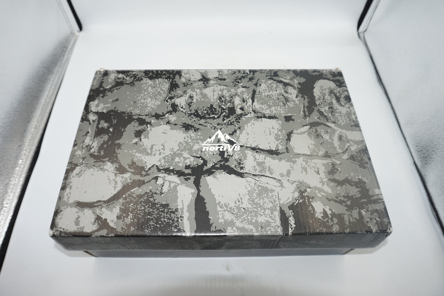 nortiv 8 non-slip waterproof hiking shoes UK size 8.5