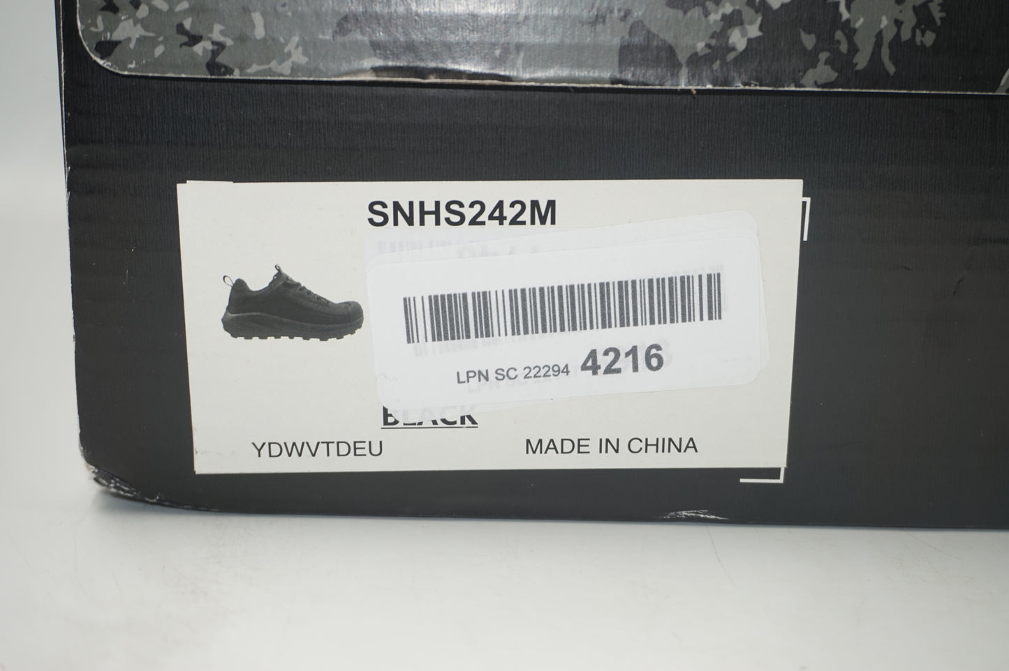 nortiv 8 non-slip waterproof hiking shoes UK size 8.5