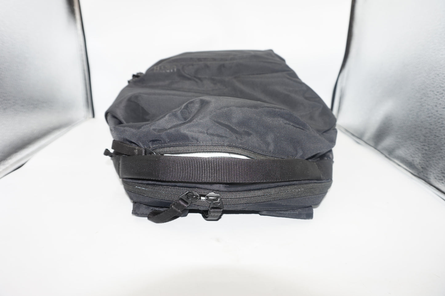 URTH arkose backpack 20L-BLACK