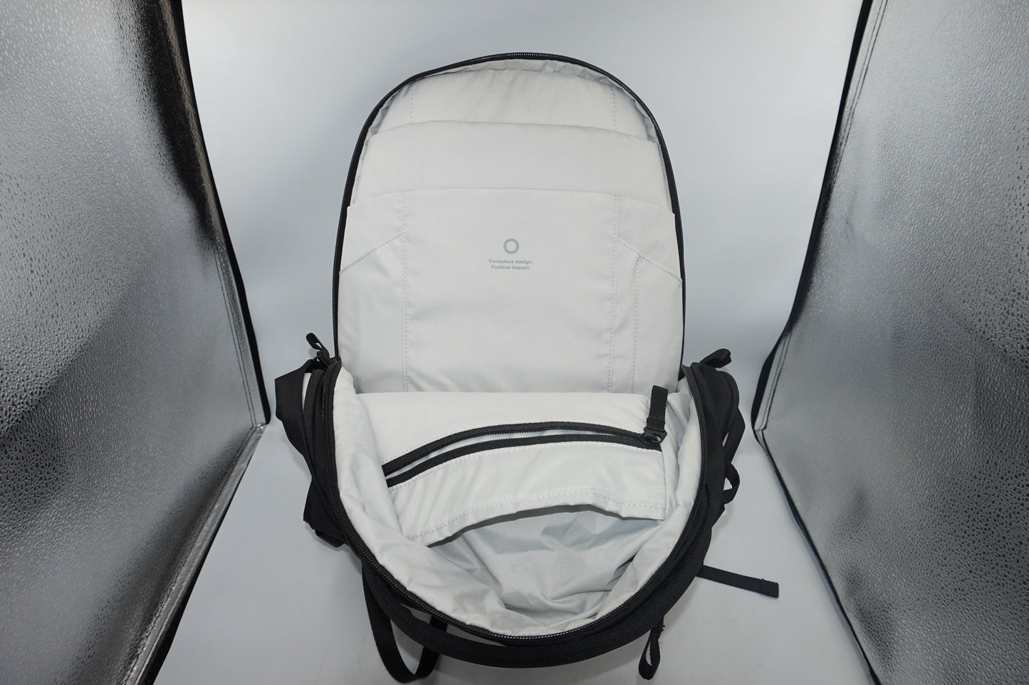 URTH arkose backpack 20L-BLACK