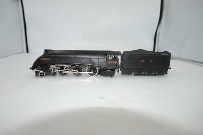 Wrenn Railways OO/HO train model Locomotive P3 Peregrine NE 4903 4-6-2 A4 class wartime black livery train model W2213