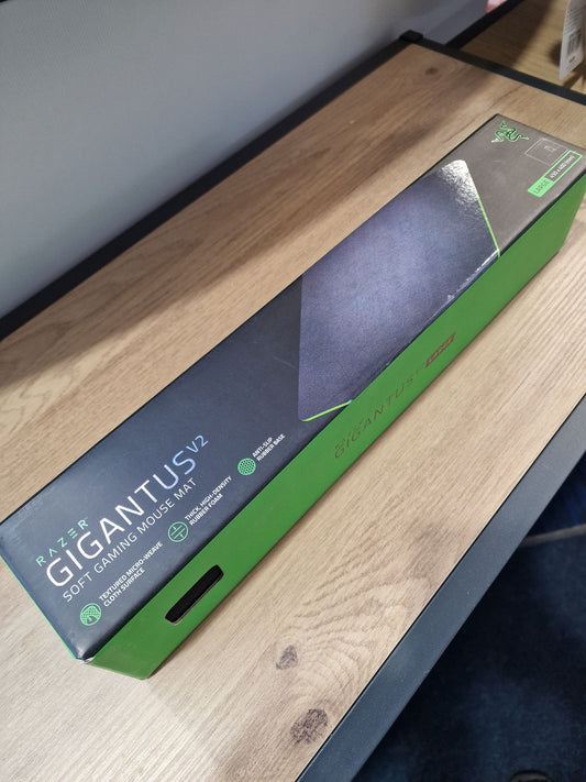 GIGANTUS V2 Gaming mouse mat - Reboot Hub