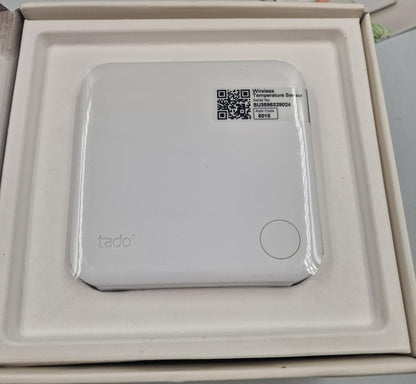 tado° Starter Kit - Wireless Smart Thermostat V3+ Incl. Programmer with Hot Water Control