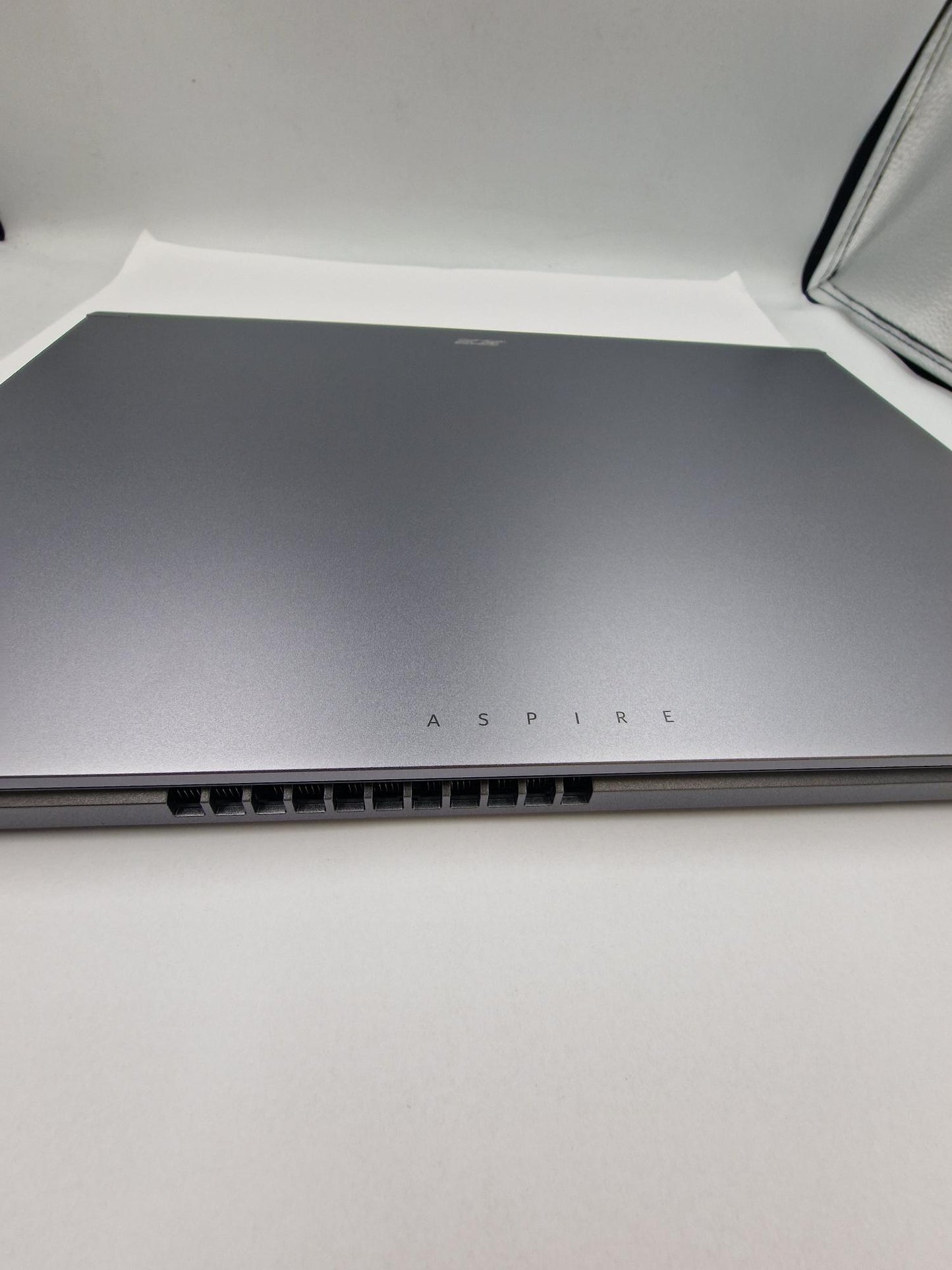 Acer aspire 5 15 AMD Ryzen 5 7530u 16GB Ram 512GB SSD 15.6" Laptop