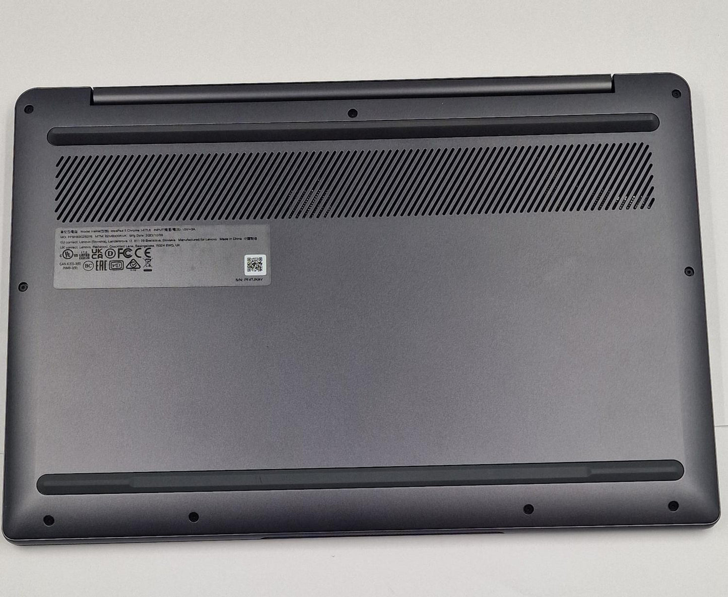 Lenovo Ideapad 5 Chrome Intel i5 1135g7 8gb ram 512gb ssd 14" laptop