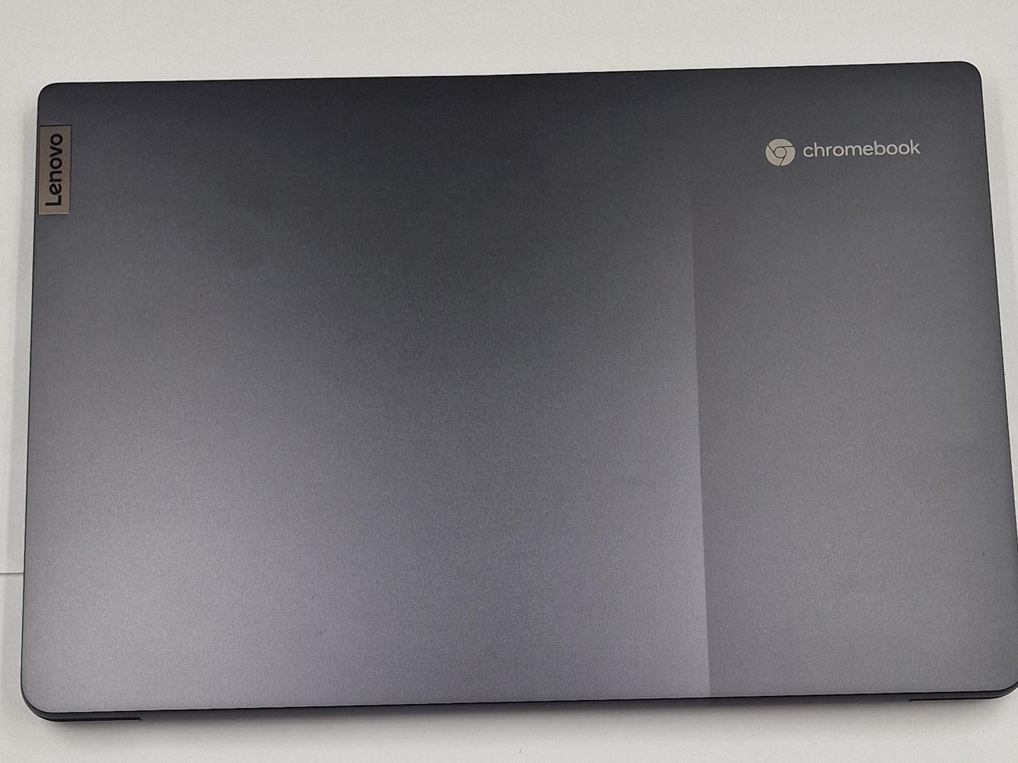 Lenovo Ideapad 5 Chrome Intel i5 1135g7 8gb ram 512gb ssd 14" laptop