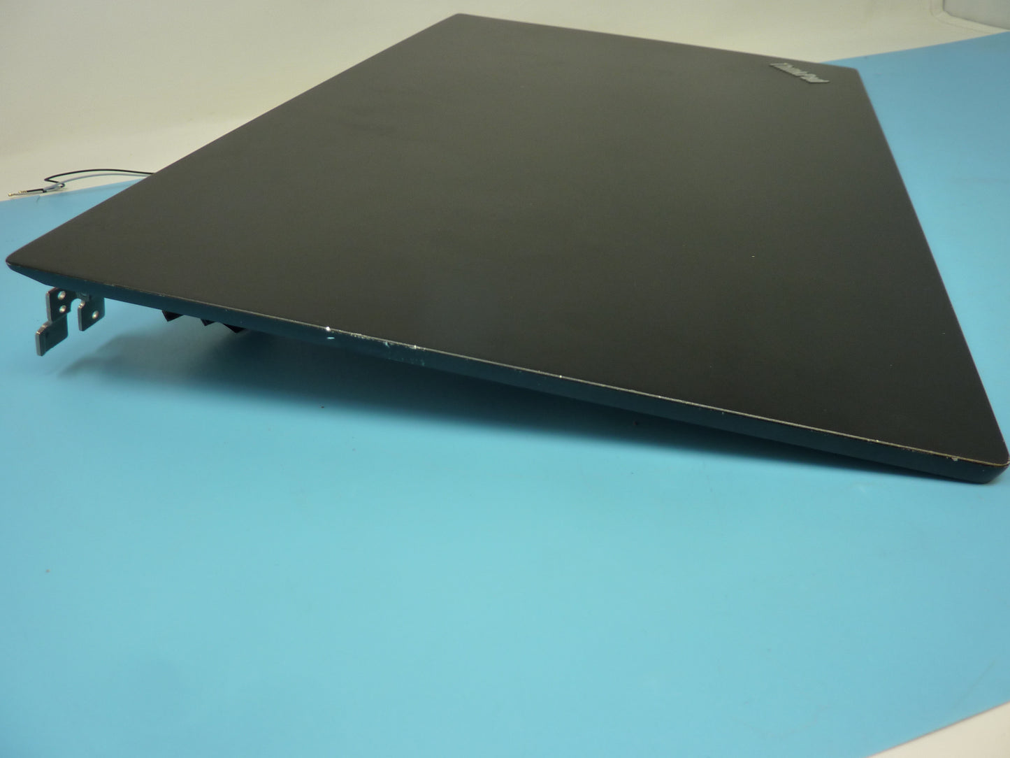 Lenovo E580 Complete Lid incl LCD Webcam Wifi Antenna Hinge Screws