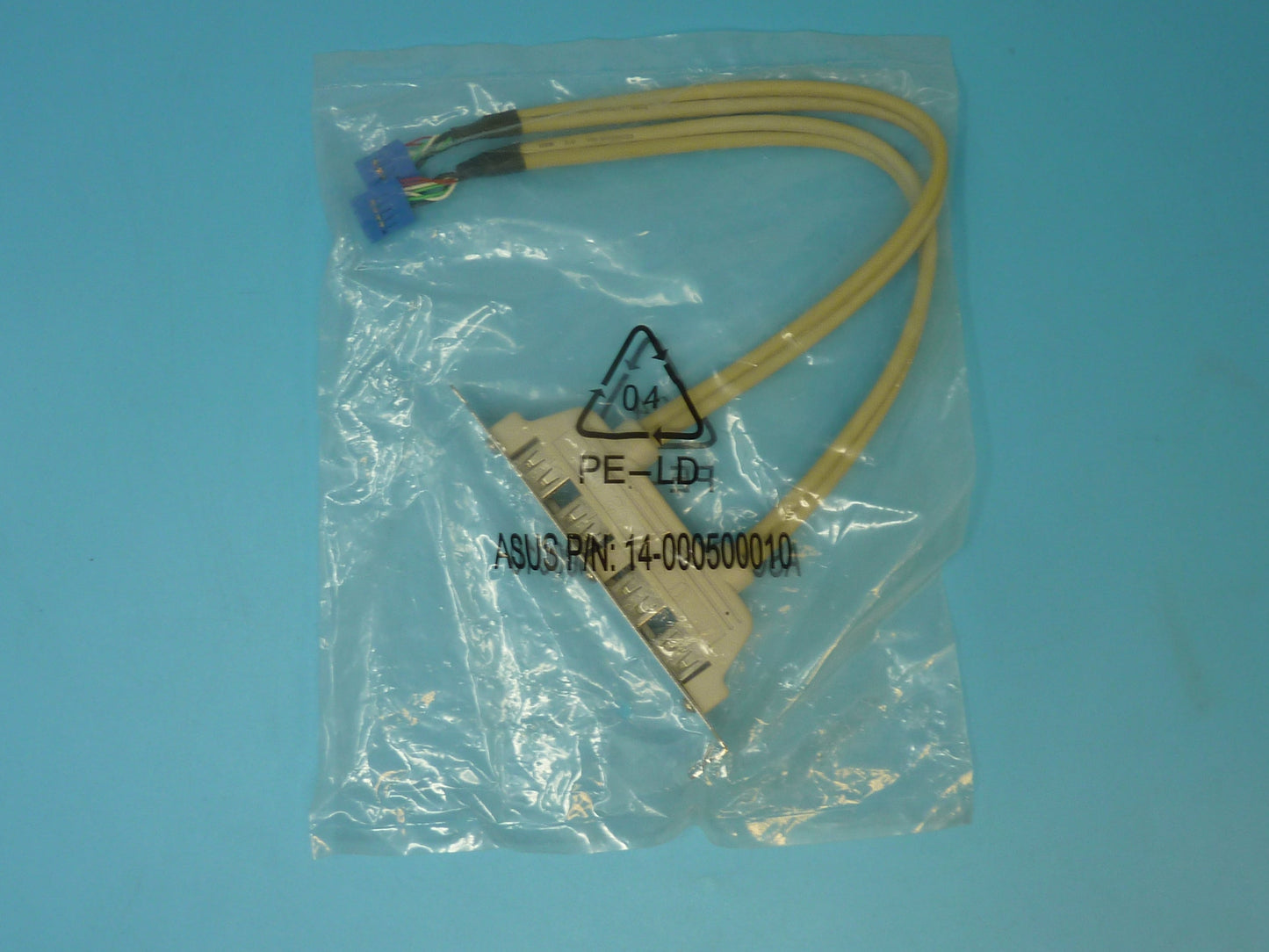 14-000500010, ASUS 4 PORT USB 2.0 EXPANSION ADAPTER INTERNAL SEALED W/BRACKET