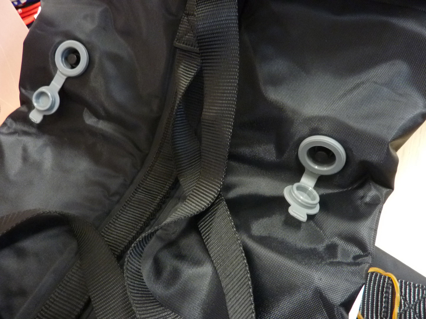 Moontube - Universal Inflatable Roofrack Bars-2PK-BLACK