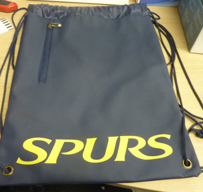 Tottenham Hotspur wash bag, water bottle and phone stand