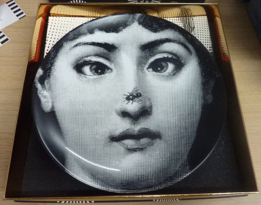 Tema E Variazioni N.363 porcelain wall plate