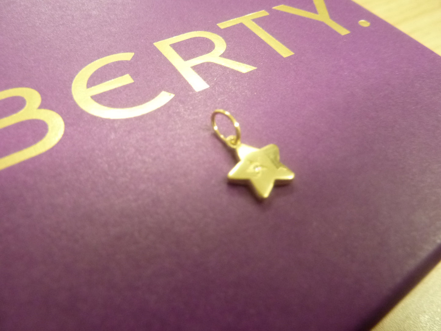 LIBERTY 9ct Gold Star Love Small Diamond Pendant