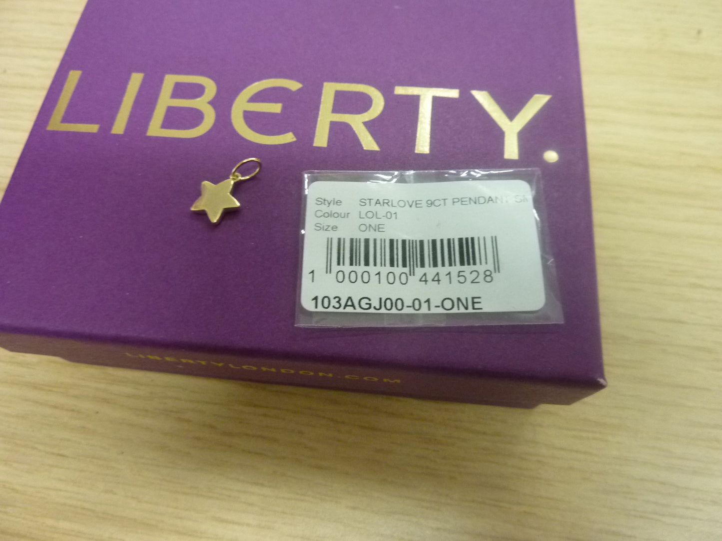 LIBERTY 9ct Gold Star Love Small Diamond Pendant