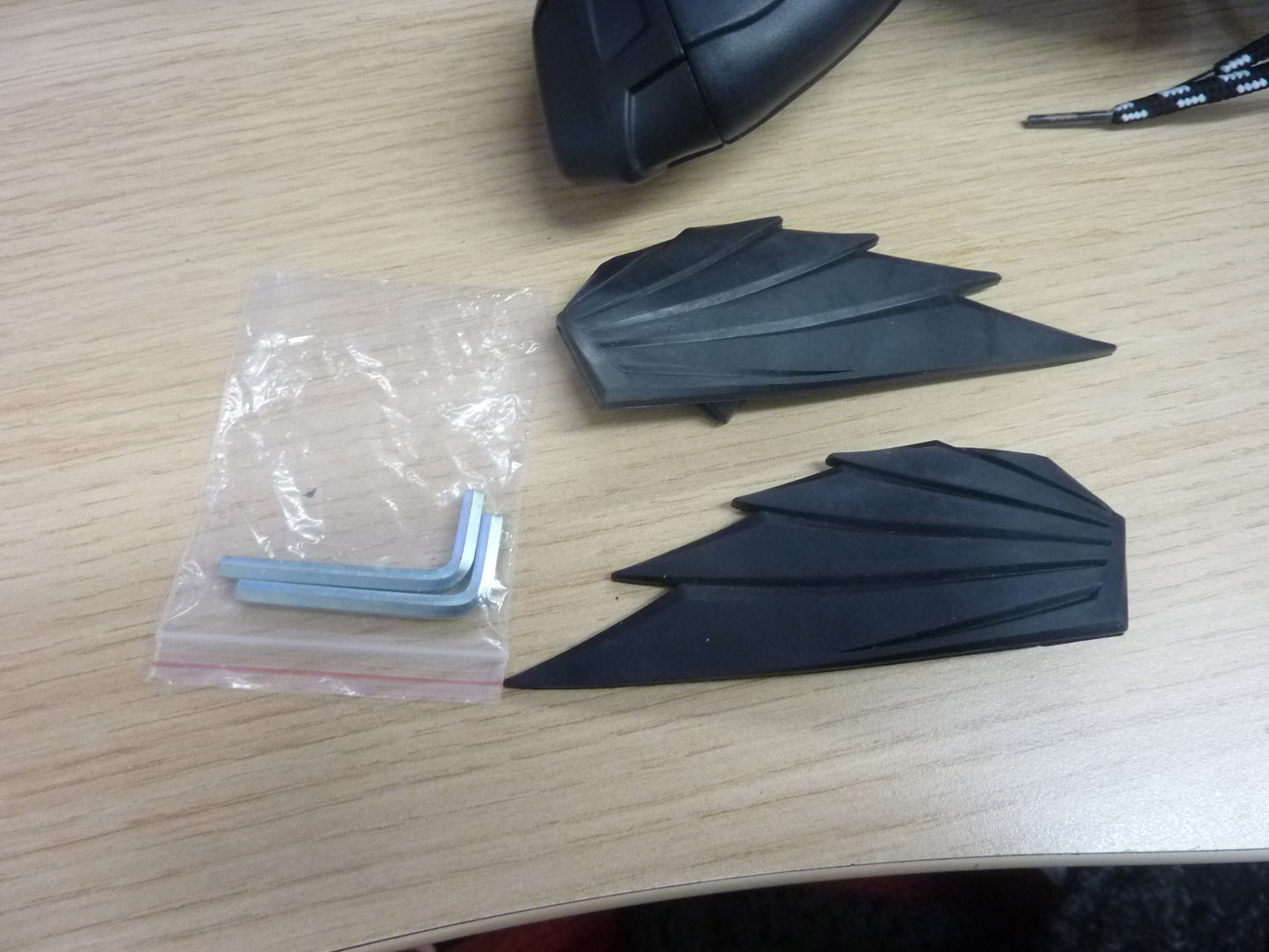 Wheelive Abec 7 Adjustable Inline Skates-uk7-9-BLACK