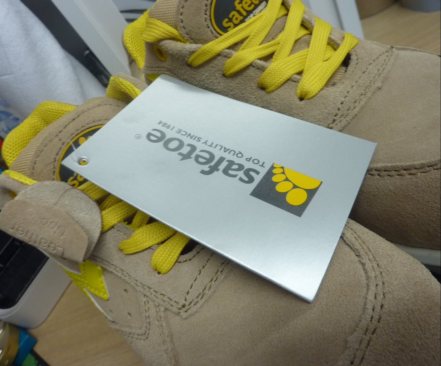 SAFETOE Lightweight Safety Trainers - 7328-UK6 BEIGE/YELLOW