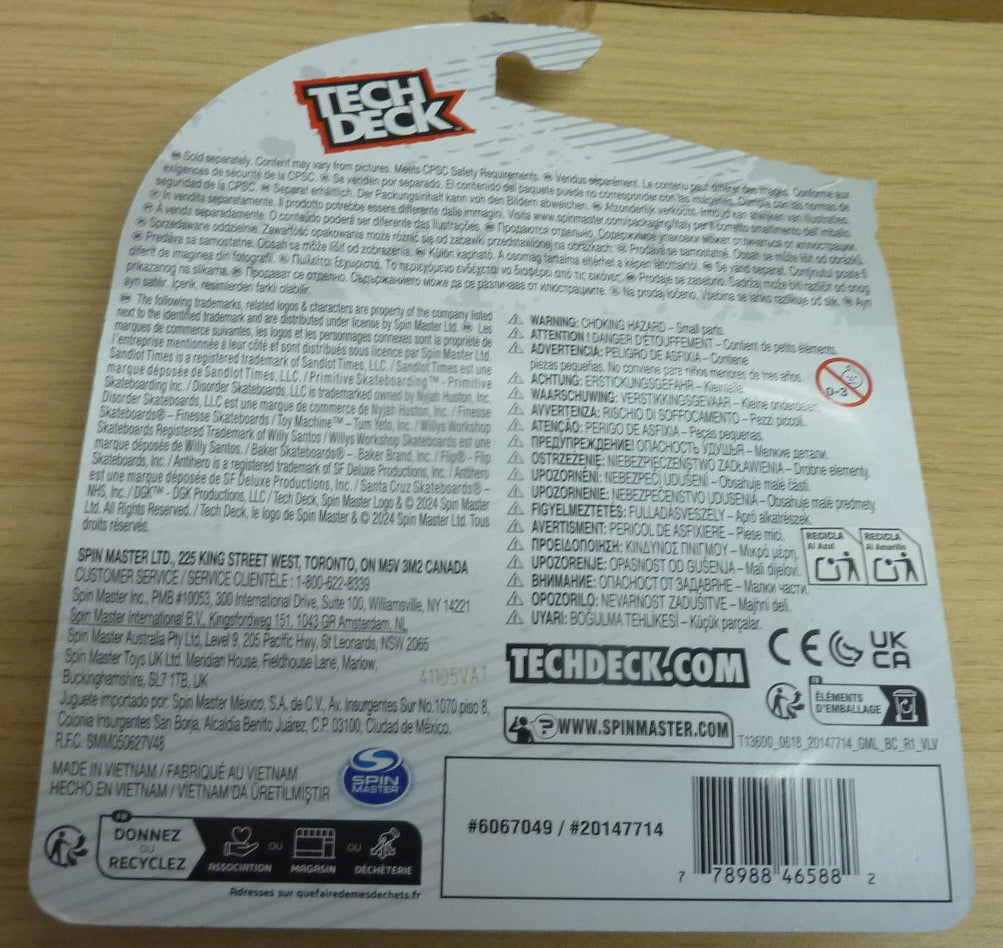 TECH DECK x SANTA CRUZ Screaming Foot Finger Skateboard