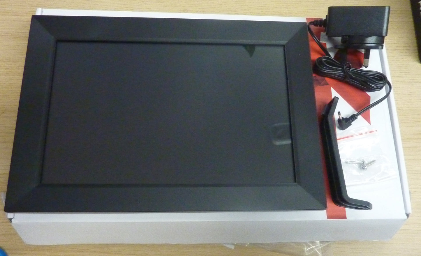 Frameo Digital Photo Frame WiFi, 10.1 Inch-MODEL 112K-BLACK