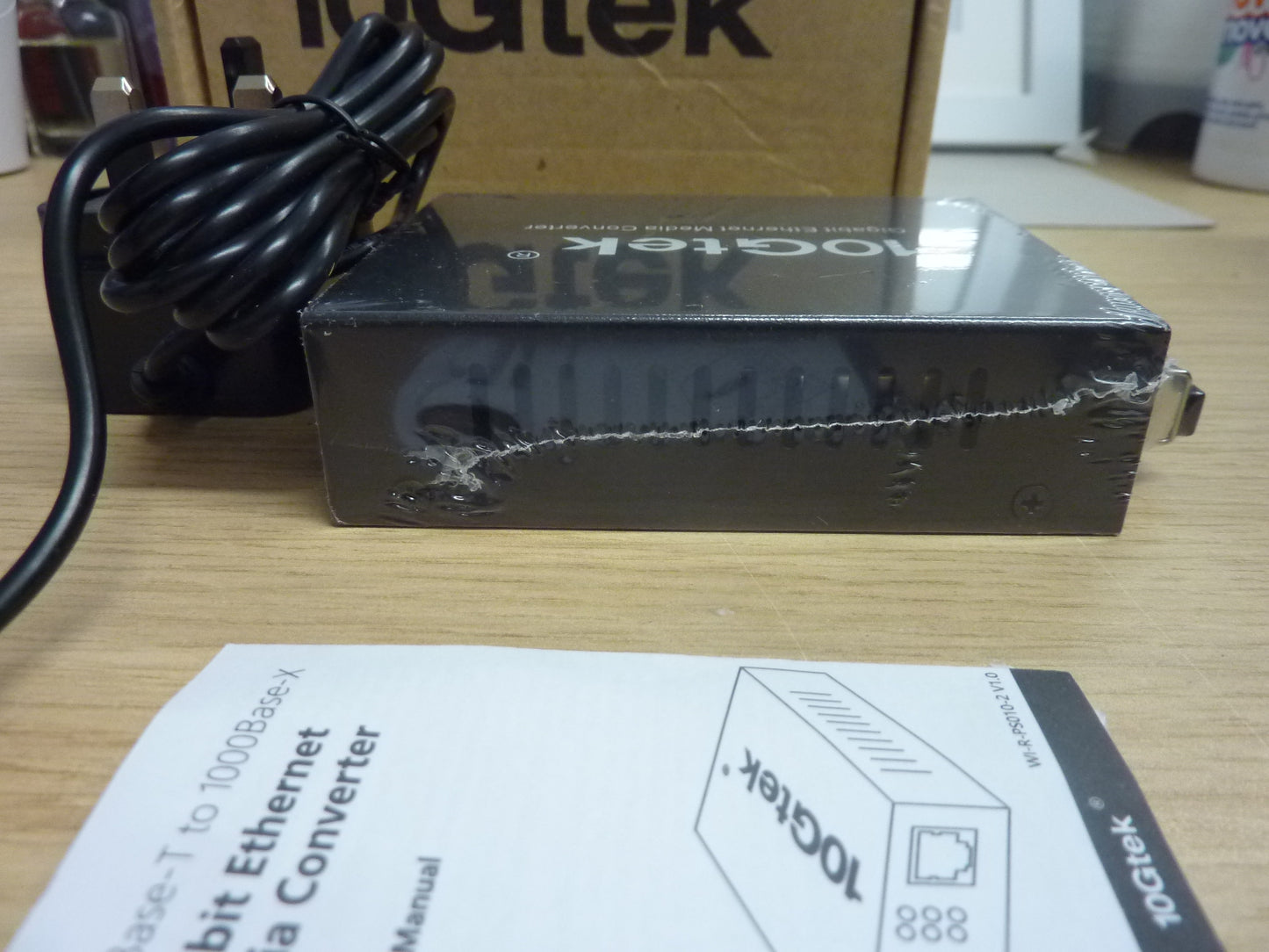 10Gtek Gigabit Ethernet Media Converter G0101-SFP