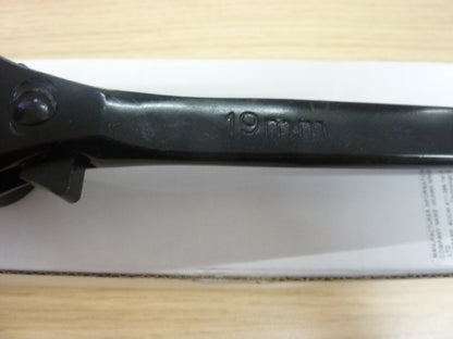 SPEEDWOX Reversible Ratcheting Wrench 22MM/19MM