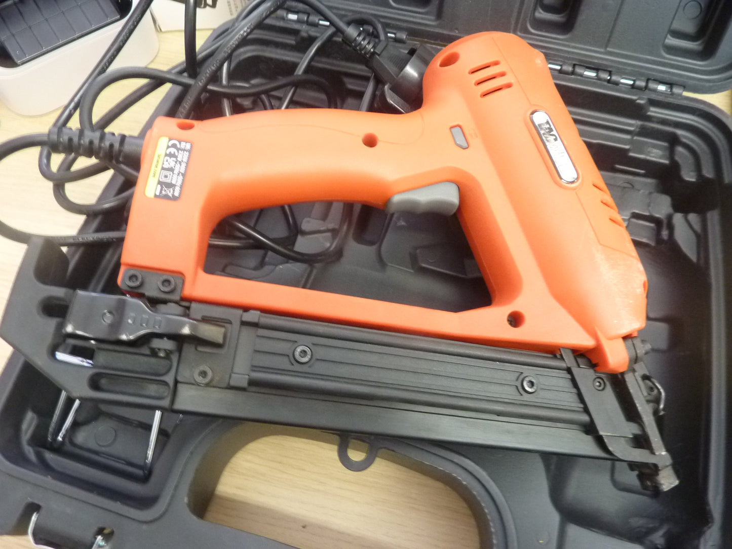 TacWise 1705 Master Nailer Nail Gun USED