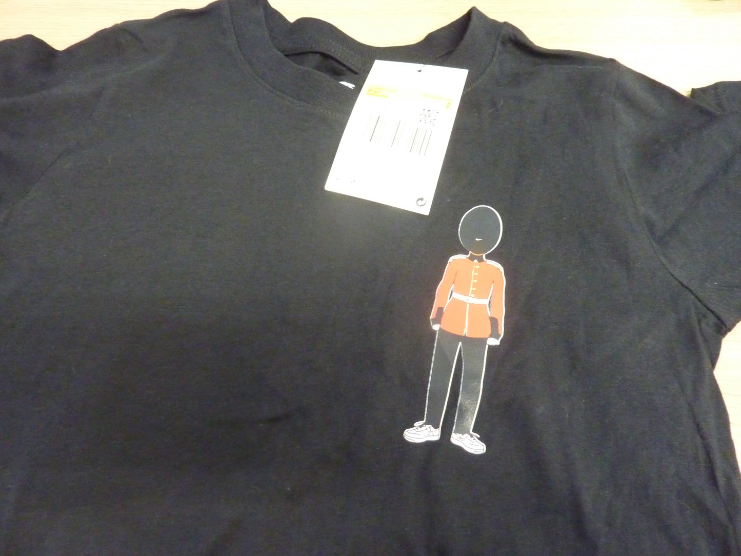 Nike Boys Small London Guard T-Shirt