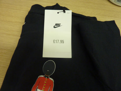 Nike Boys Small London Guard T-Shirt