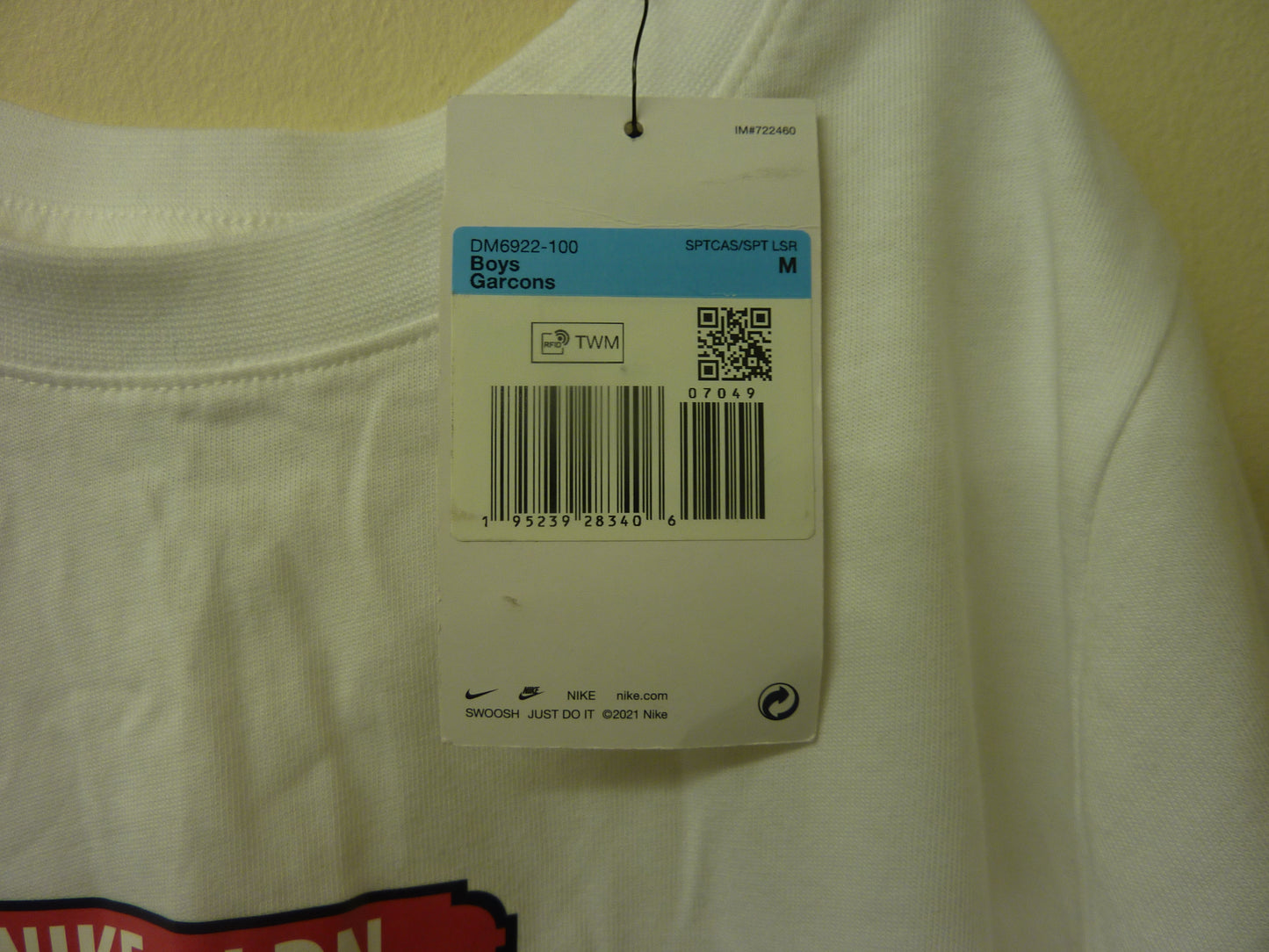 Nike Boys London T-Shirt White- Medium