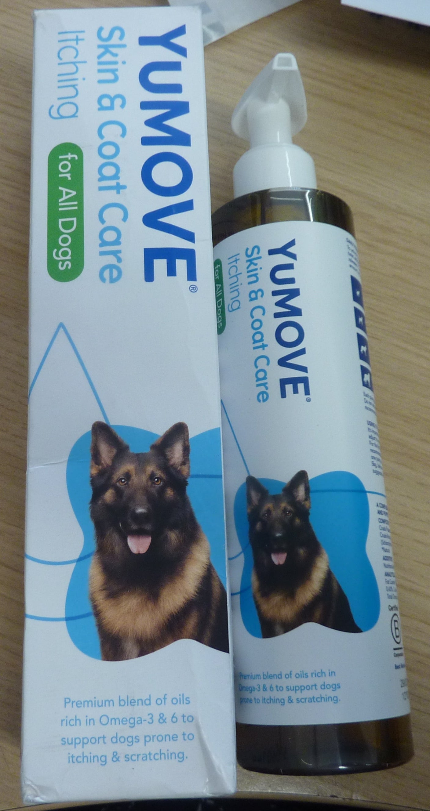 YuMOVE Skin & Coat Care Itchy Skin Soothing Supplement 250ML