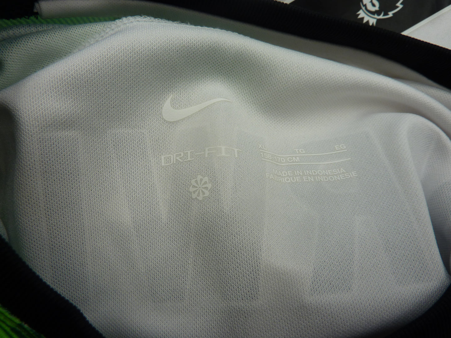 Nike football L.F.C. T-shirt #27 Darwin XL KIDS