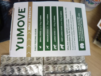 YuMOVE Max Strength Joint Care for Senior Dogs 240