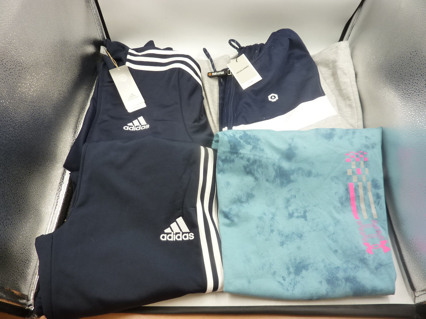 Joblot of 20 Mixed Branded Clothes