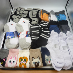 124 Pairs of socks