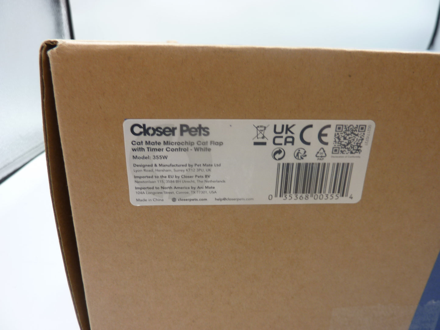 Cat Mate Elite Microchip Cat Flap with Timer & 4-Way Lock – White (355W)