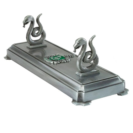 the noble collection harry pooter 8" die cast metal Slytherin house wand stand