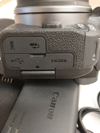 Canon EOS R10 Mirrorless Camera + RF-S 18-45mm F4.5-6.3 IS STM Lens