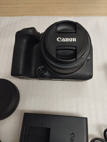 Canon EOS R10 Mirrorless Camera + RF-S 18-45mm F4.5-6.3 IS STM Lens