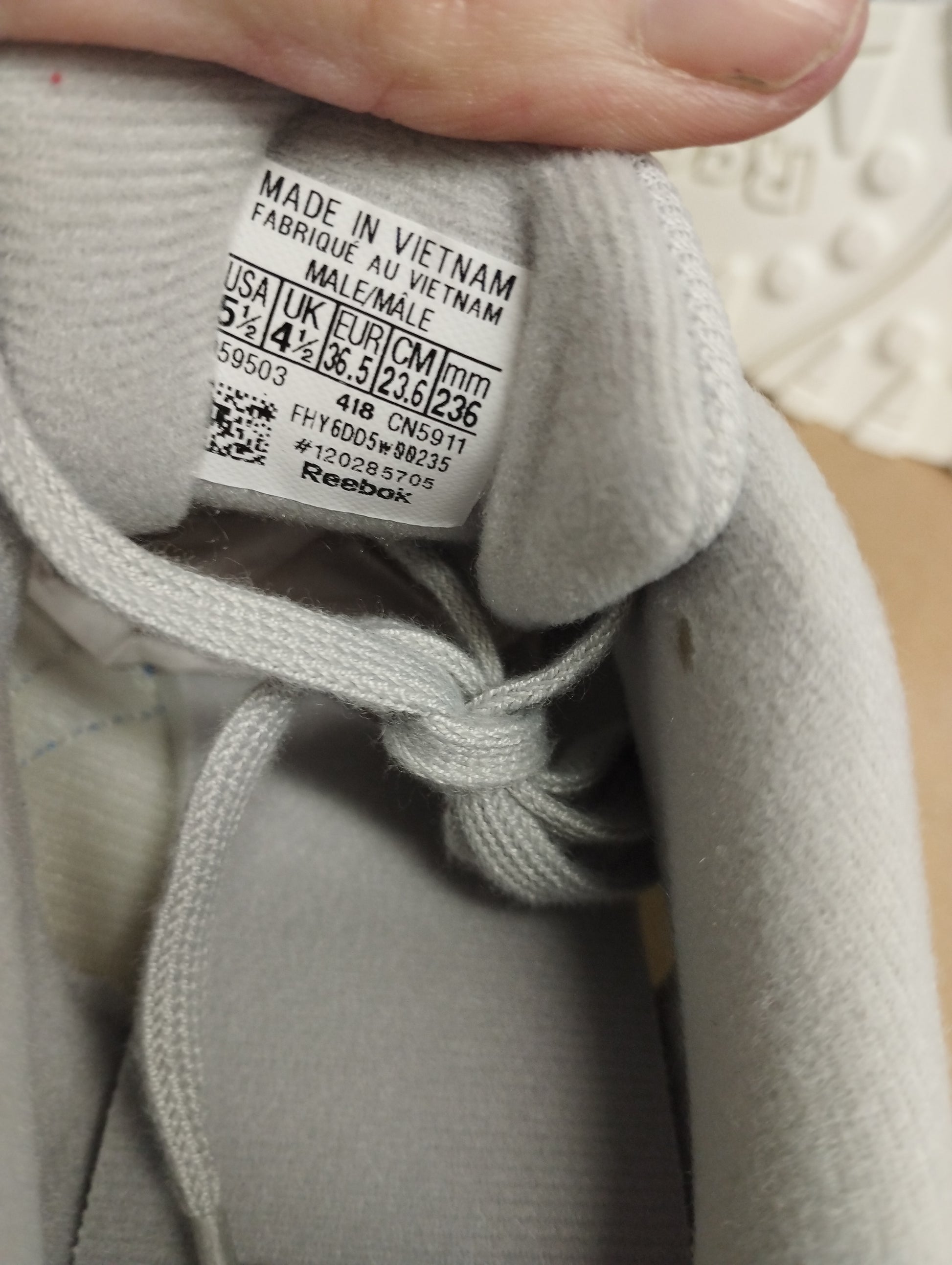 Reebok Rapide MU Sneakers- UK4.5