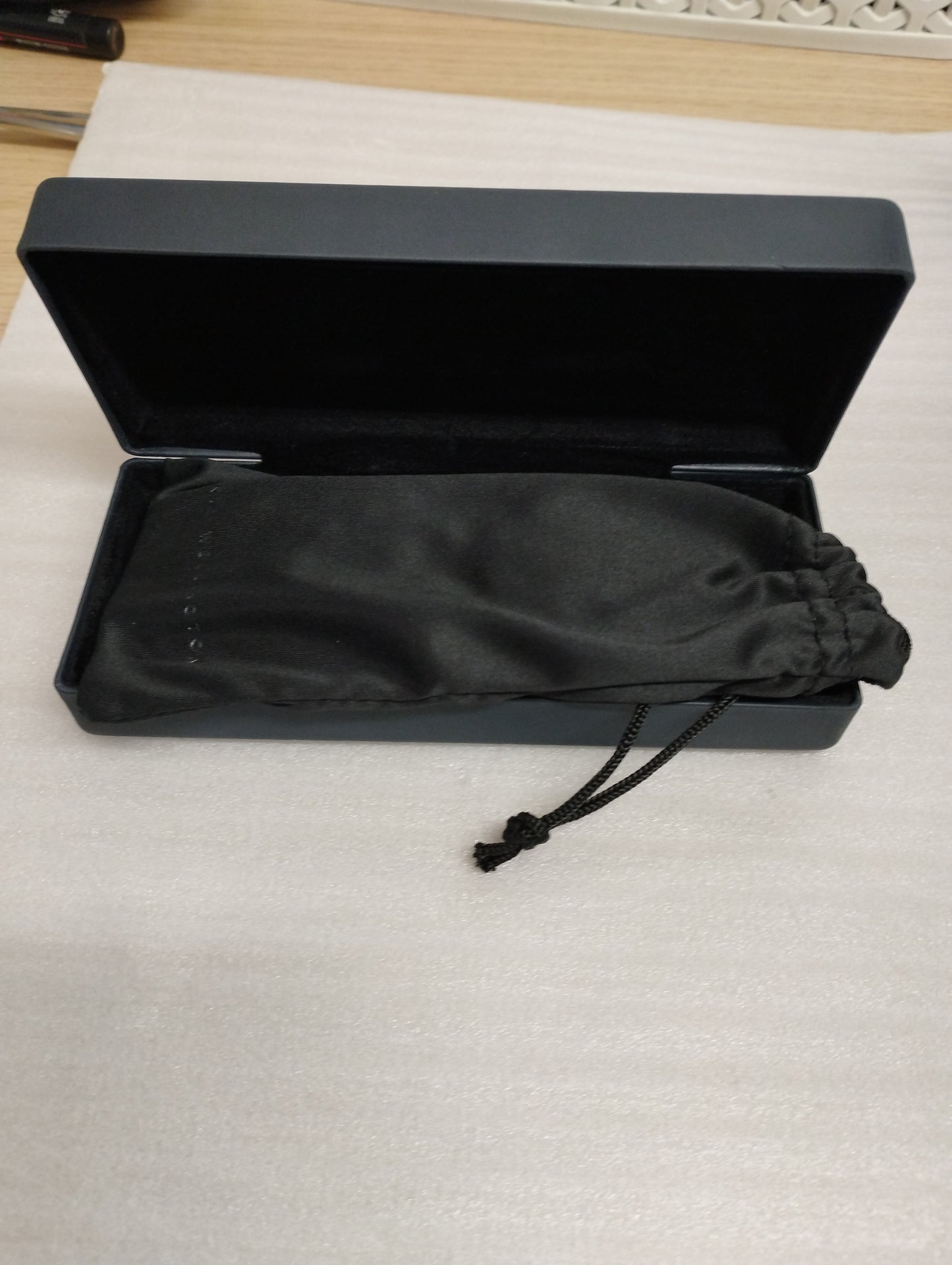 Daniel Wellington AE62R02 GRANDE Sunglasses-Rose Gold Frame-Black Lenses