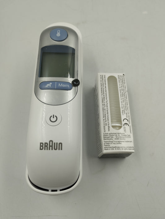 Braun IRT6520 ThermoScan 7 Ear Thermometer-NO BOX