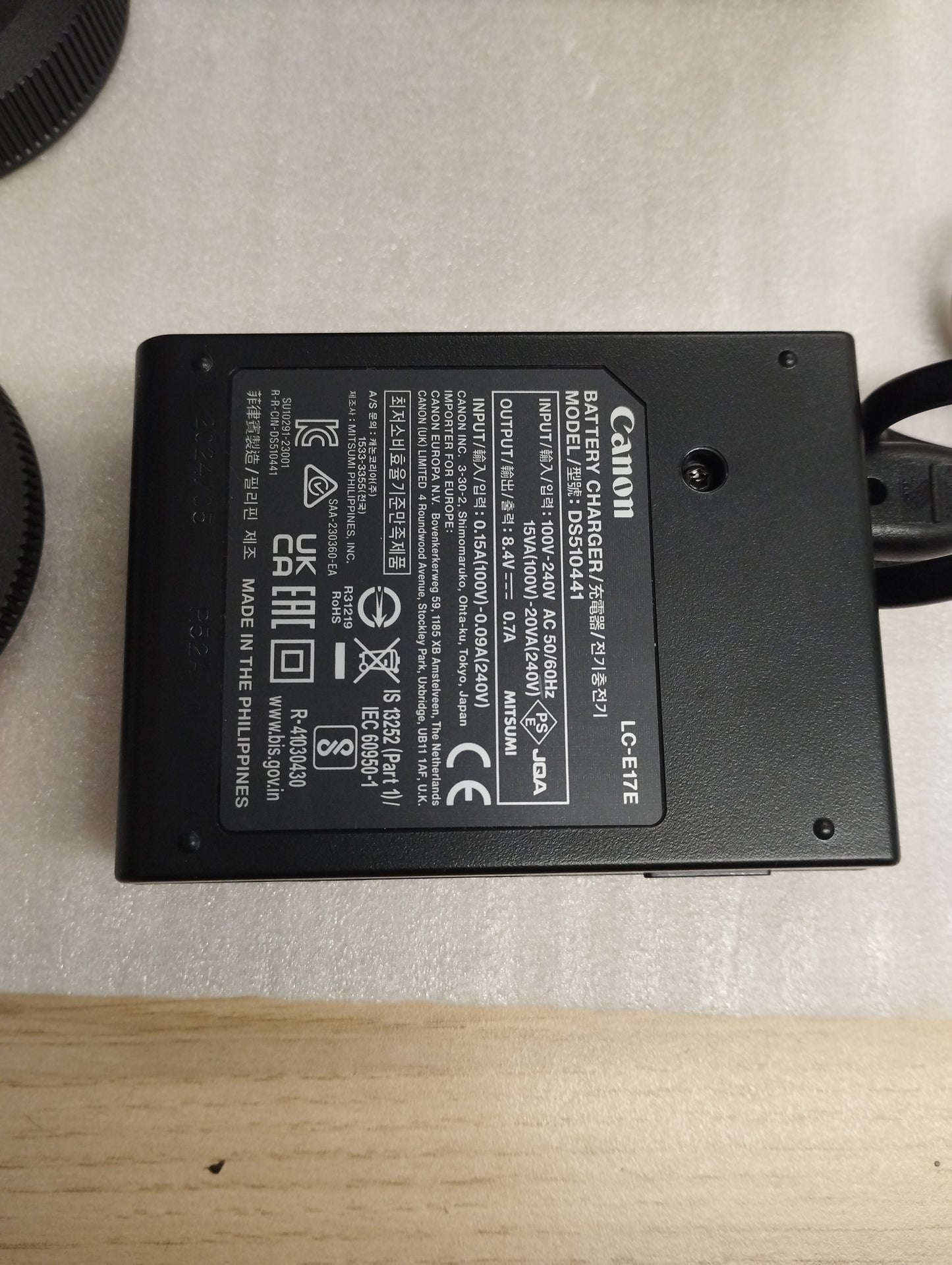 Canon EOS R10 Mirrorless Camera + RF-S 18-45mm F4.5-6.3 IS STM Lens