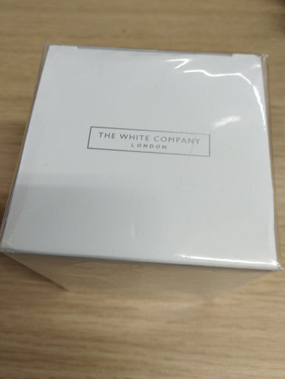 The White Company-Fresh Grapefruit Scented Candle-